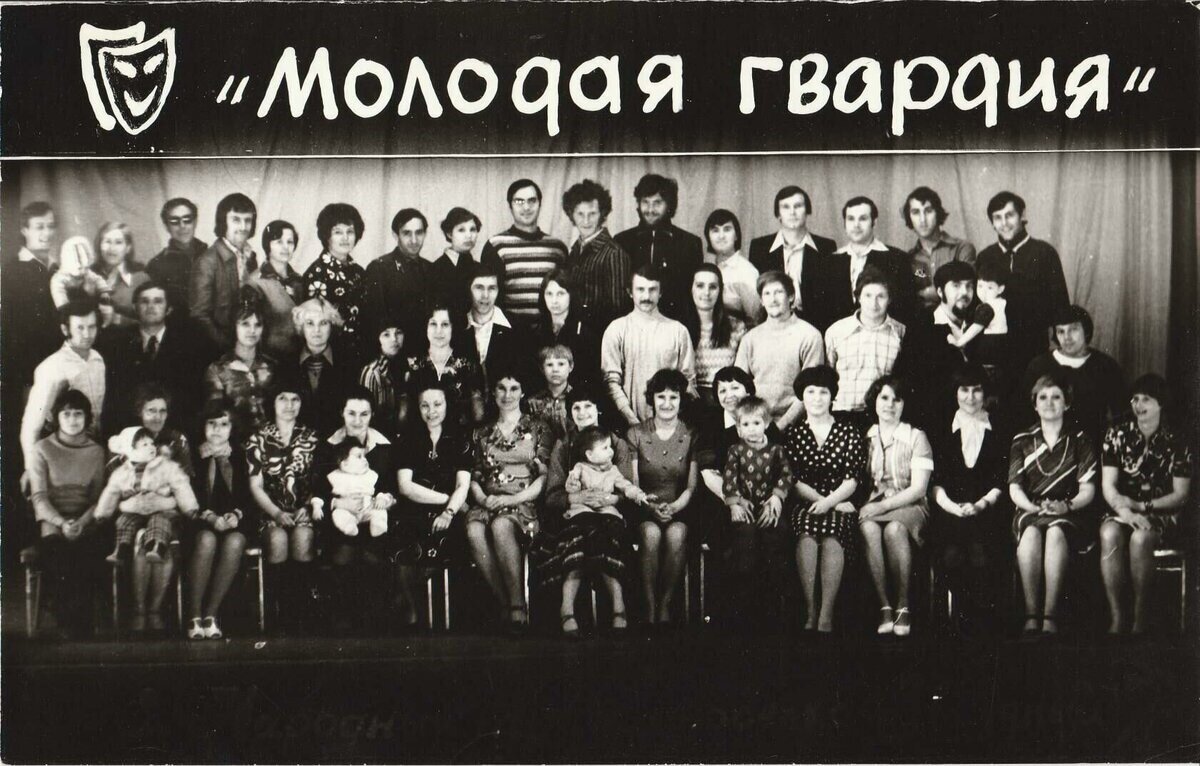 Кто знает, кто эти ребята? Чем они знамениты?