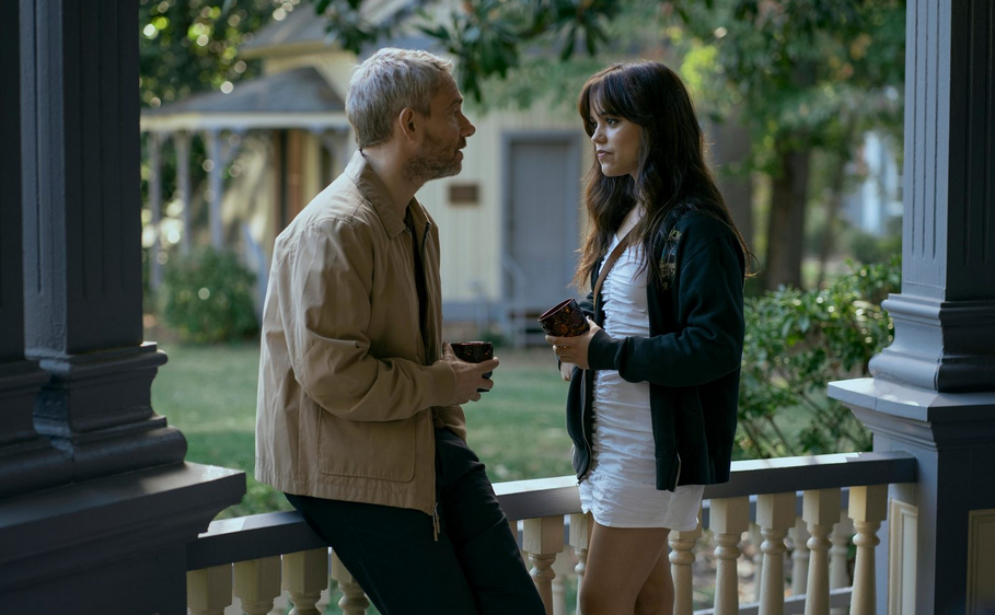 Дрянные девчонки 2004. Тихое место спин офф. Фильм рост джоди 2. Винсент картайзер время 2011 фильм. Millers girl 2024 watch.