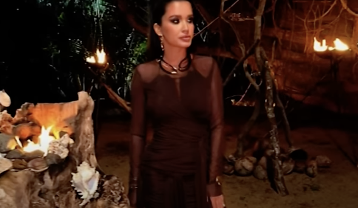 Последние сплетни. Новости дома 2 эфира последние. Дом 2 2012. Надежда ермакова дом 2. Участники дом.