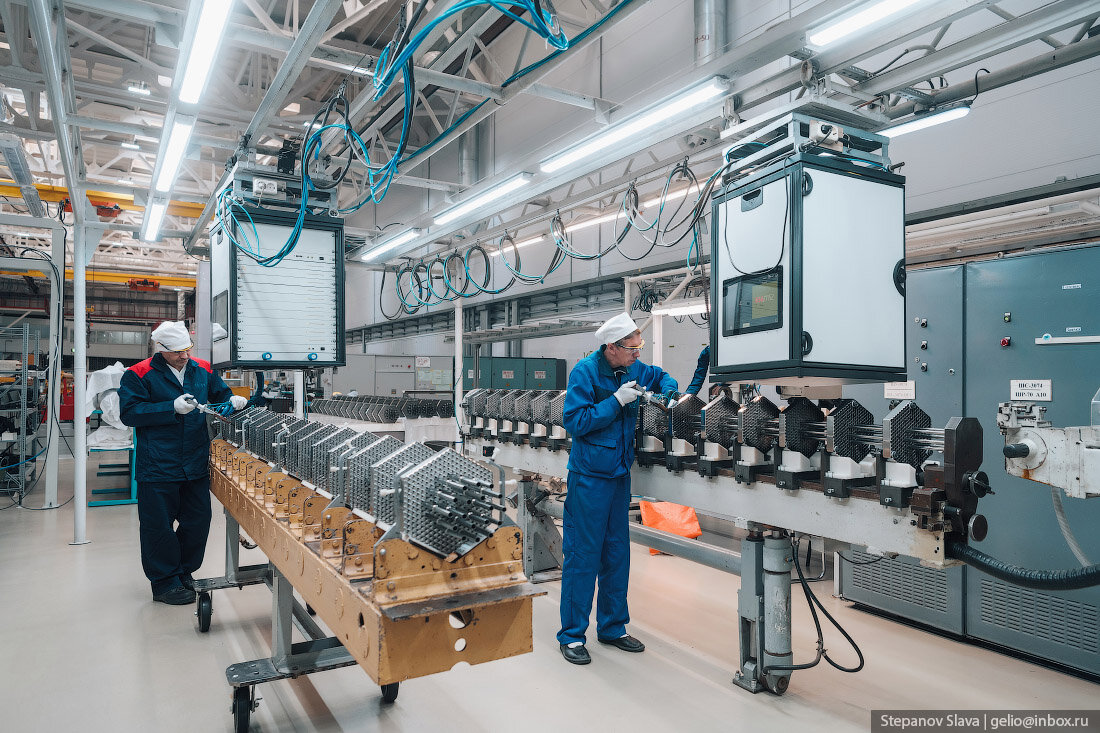 Автомобильные концерны и марки. Автомобильные бренды и концерны. Предприятия входящие в концерн. Марки автомобилей. Предприятия входящие в концерн.