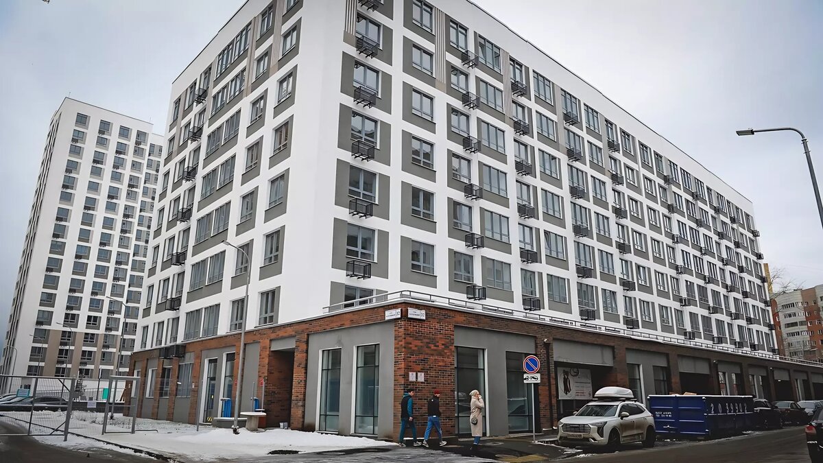     За год жители Тюменской области оформили в банках 37 тысяч ипотечных кредитов на 132 миллиарда рублей. В 2024 году эксперты прогнозируют замедление роста ипотеки.