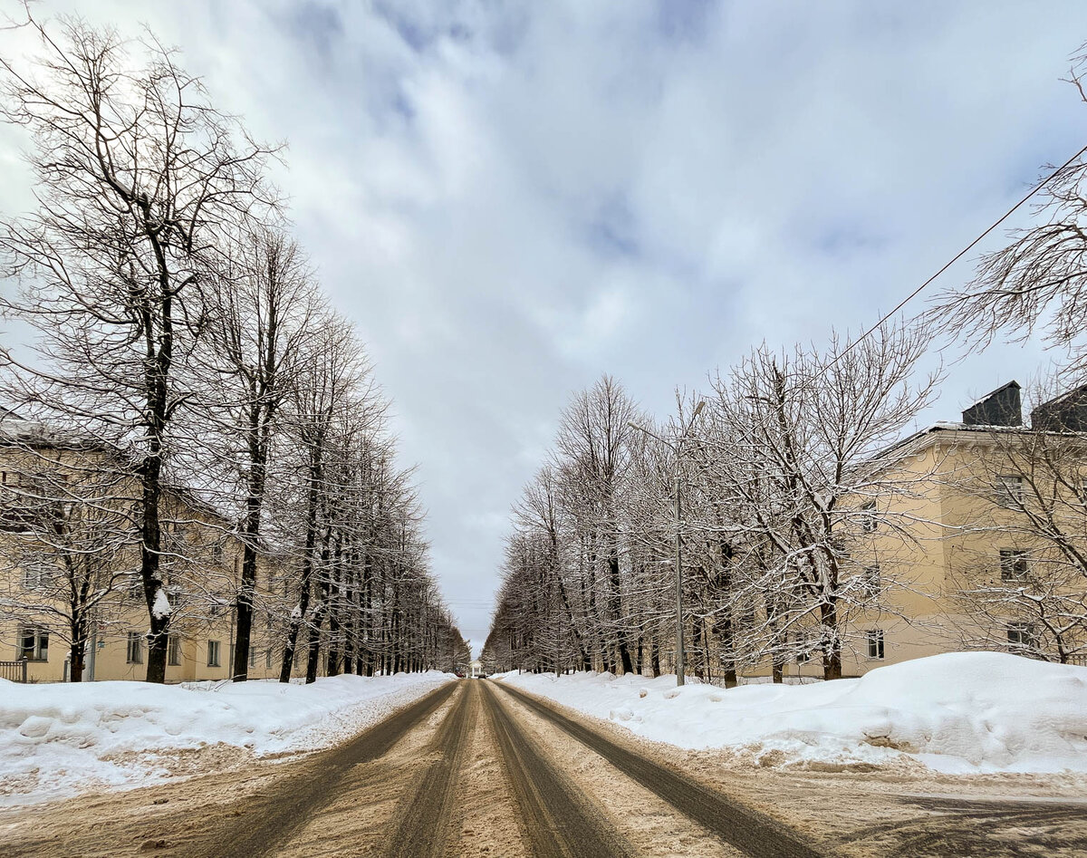 Улица Ленина, 6 и 5.