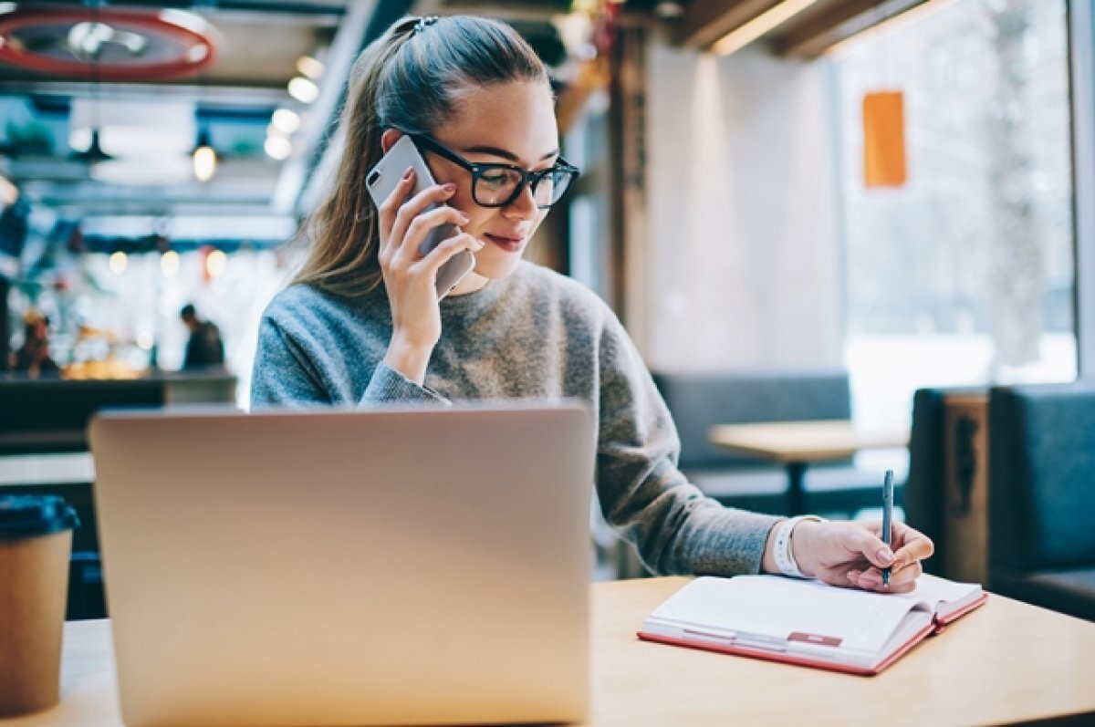    Волгоградцы могут хотя бы на день отказаться от сотовых телефонов