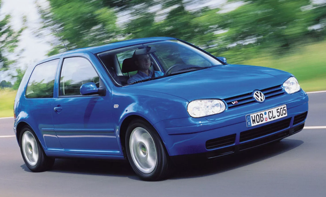 Почему бы не похранить такой редкий, ручной сборки экземпляр?