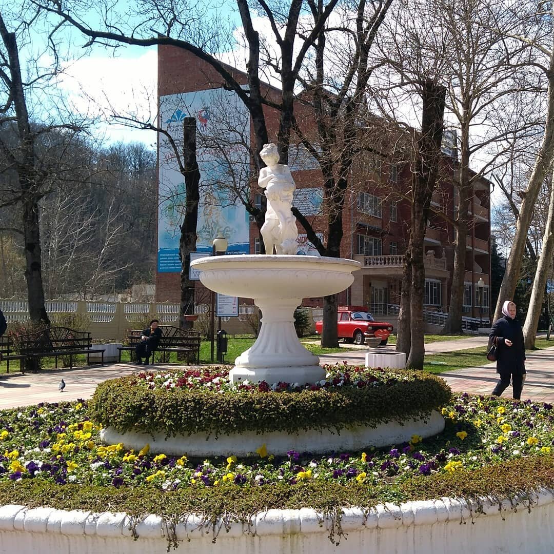 Узнали это место? Поделитесь мнением.