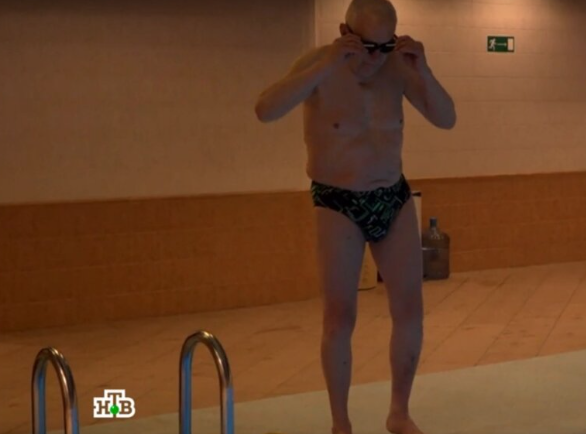 три мышцы вечной молодости. мышца платизма упражнения. анатомия тела. мышечный скелет. щитовидный подбородок.