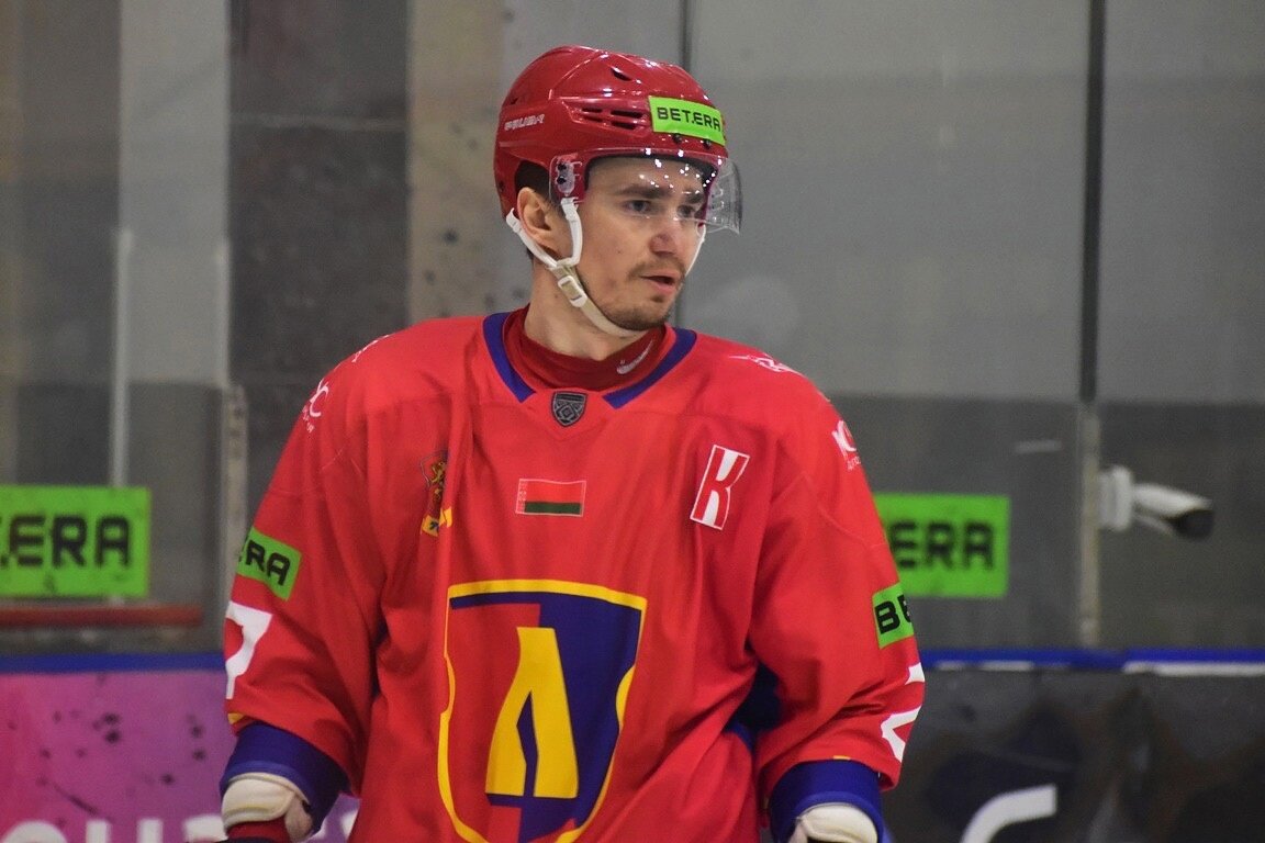 Егор Алешин - капитан ХК "Лида"