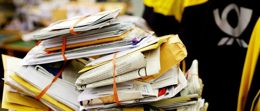 Бумажная почта. Много, много почты. Это - Германия, детка! Фото: Tagesspiegel