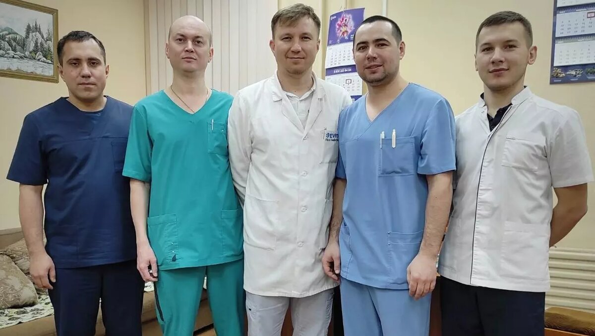     Два месяца ижевские врачи боролись за жизнь пациента с тяжелым инфицированным панкреонекрозом.