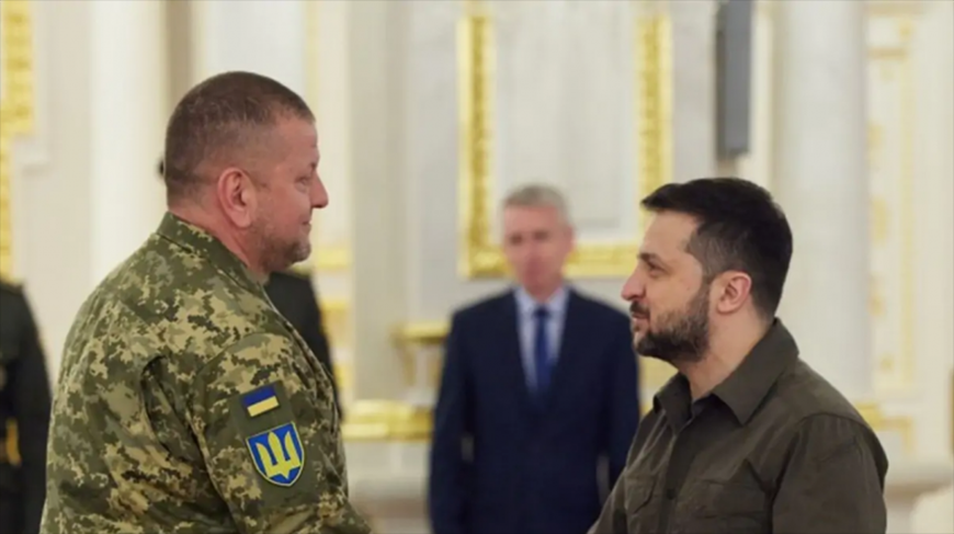    Валерий Залужный и Владимир Зеленский. Фото ОП Украины