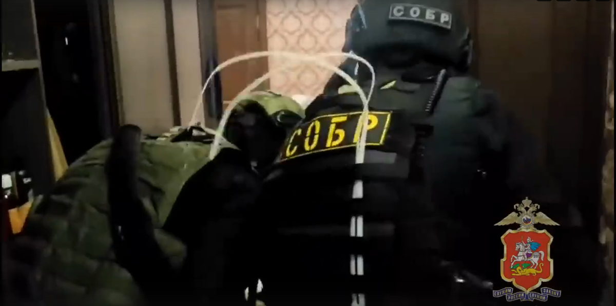 Техаса тревор рид. Полицейские бельгии. Современные актеры выходцы из сибири. Семченко евгений евгеньевич рособрнадзор. Выходцев актер.