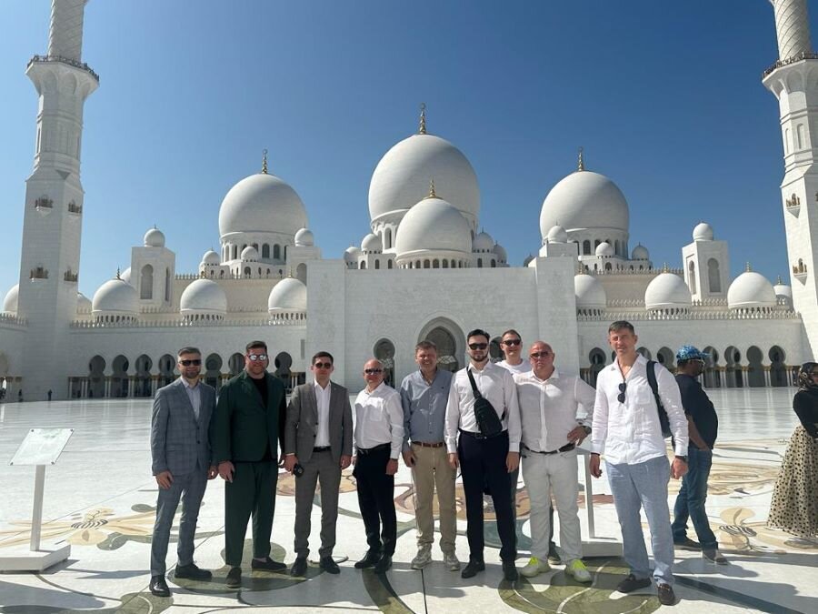 эмир оаэ. путин в оаэ аурус. 7 объединенных арабских эмиратов. достопримечательности дубай дубай-марина. 7 объединенных арабских эмиратов.