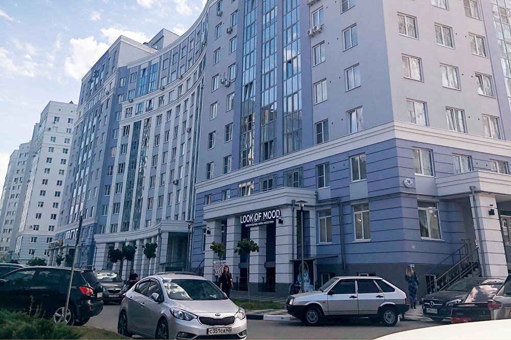 сходства москвы и санкт-петербурга географическое положение. эгп москва и санкт-петербург таблица. экономико-географическое положение москвы и санкт-петербурга. положение окраинное центральное москвы и санкт петербурга. географическое положение санкт петербурга.