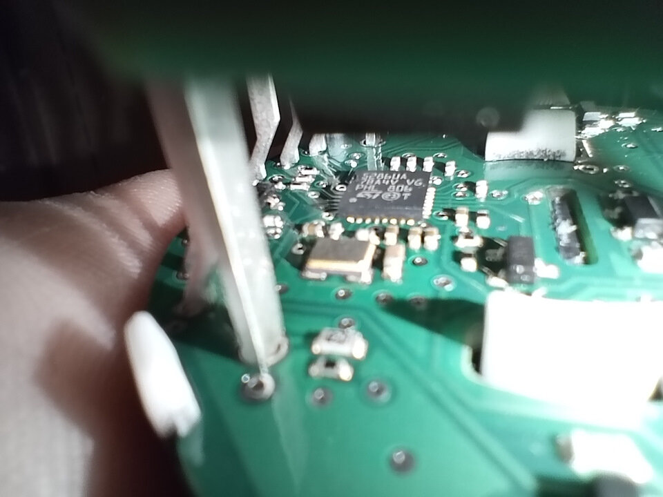 В шайбе установлен чип stm 5286ua