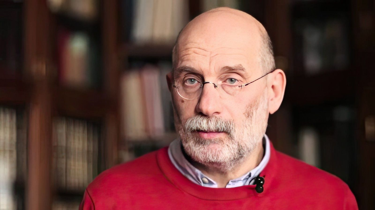 Борис Акунин (признан иноагентом на территории РФ, а также внесен в перечень экстремистов и террористов) / uznayvse.ru