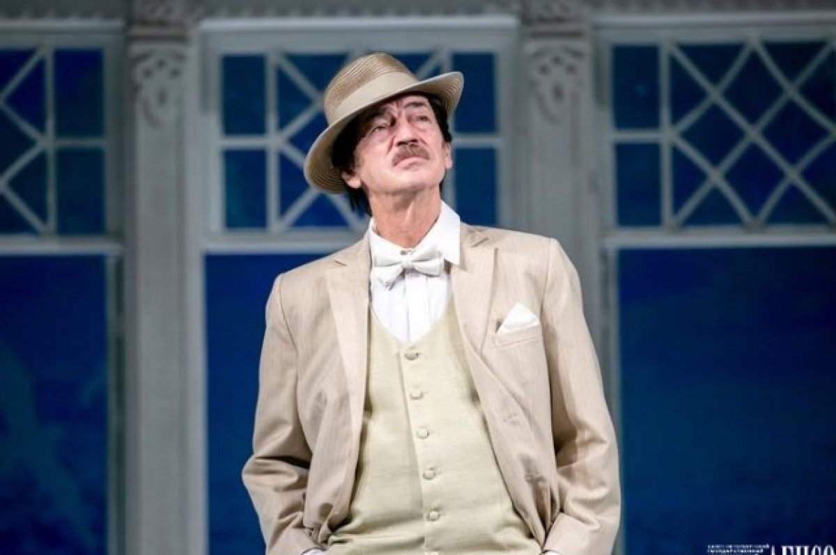    Михаил Боярский прибыл на госпитализацию в Мариинскую больницу