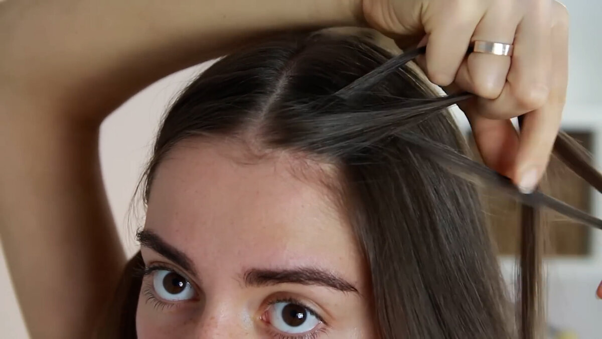 Как заплести себе волосы - wikiHow
