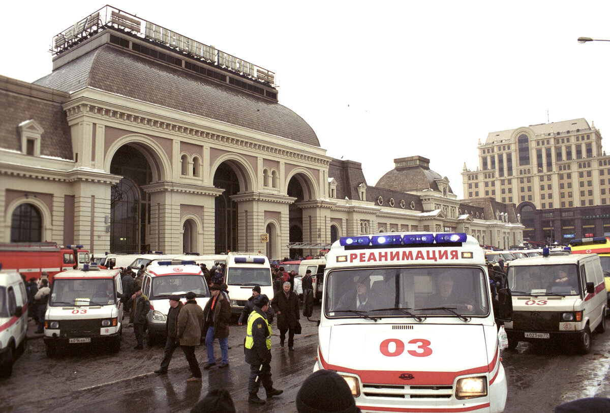 Автозаводская Павелецкая теракт. Взрыв в Московском метрополитене 2004. 06.02.2004 Теракт Автозаводская. 1 июня 2004