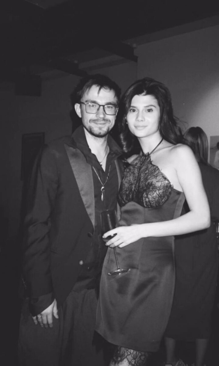    Александр Петров с женой