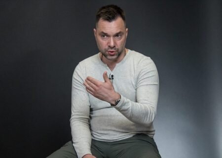    Арестовича арестовали на два месяца