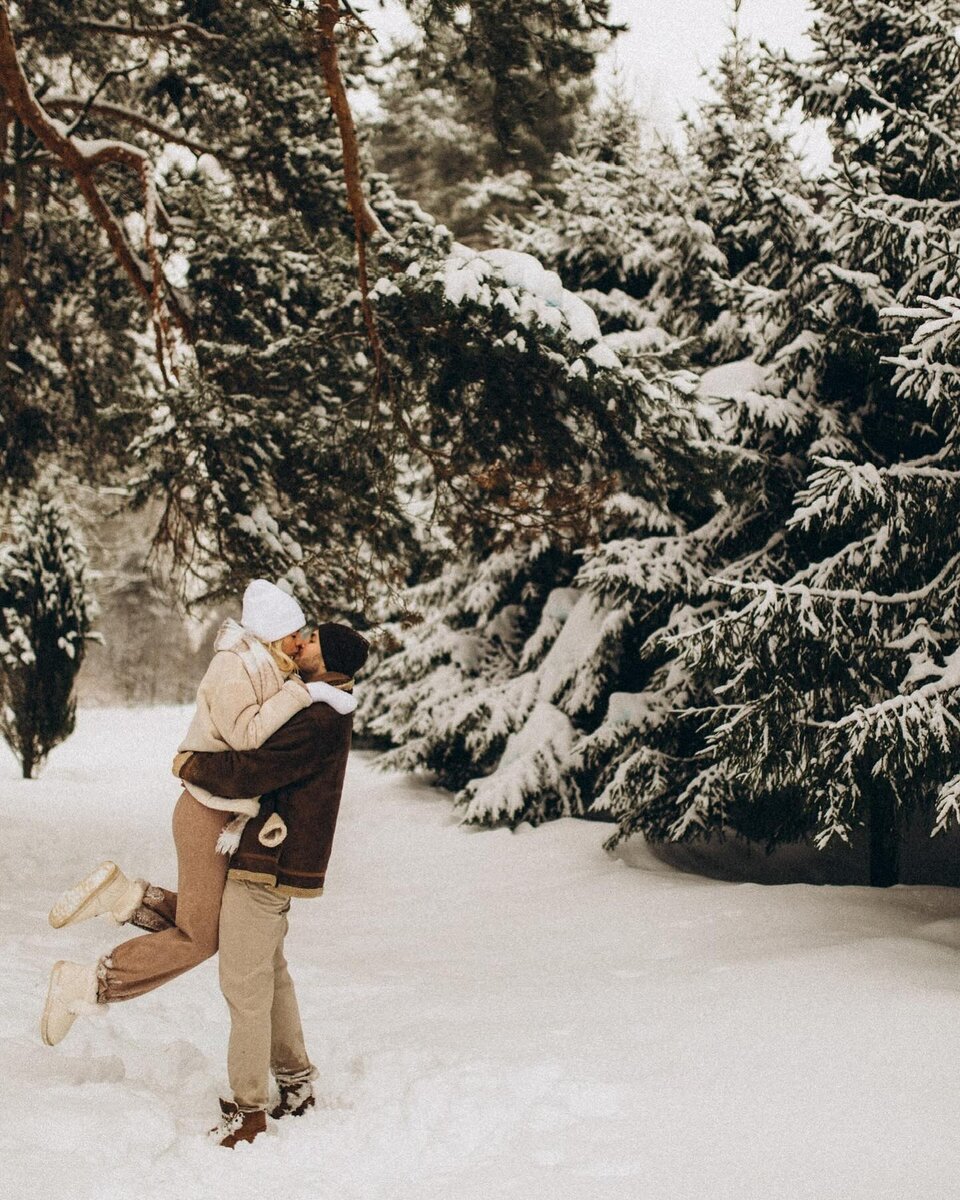 Девушка под ливнем. Художник фрэнсис маккрори картины. Лицо под дождем. Сквозь дождь. Мокрое стекло.