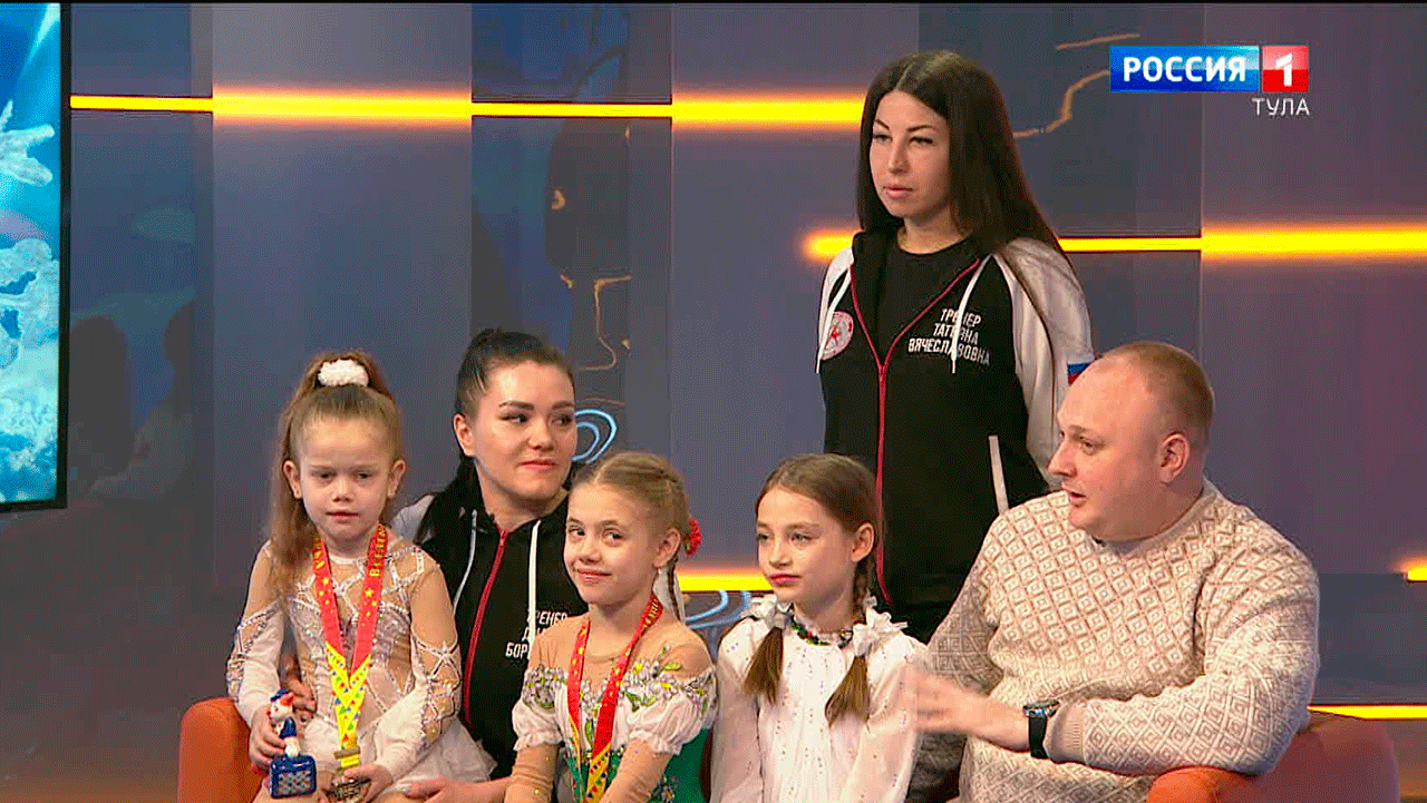 Дурова дрессировщица наталья дрессировщица. Арена тульского цирка. Тропик шоу цирк тула. Тула цирк петрушка. Тульский цирк.