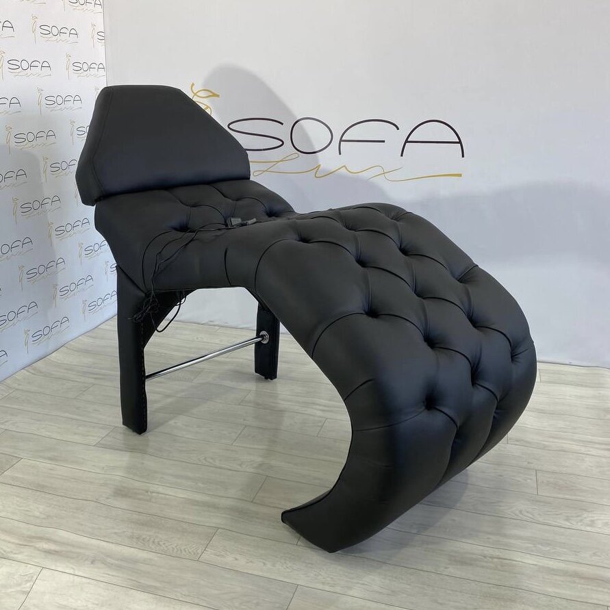 Кушетка для мастеров перманентного макияжа и татуажа со скошенными углами