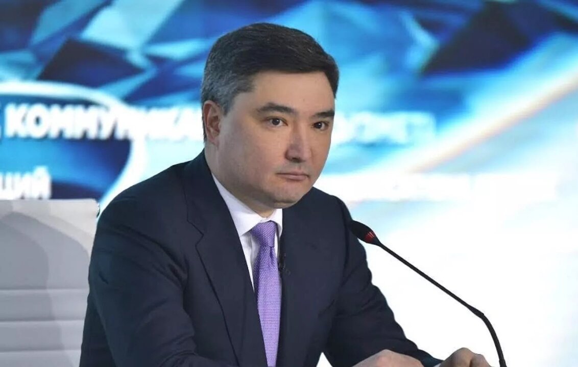    Токаев подписал указ о назначении Олжаса Бектенова премьером Казахстана