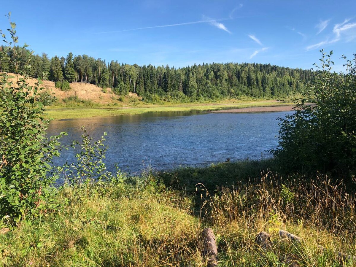    Вид на реку Печора в посёлке Якша.