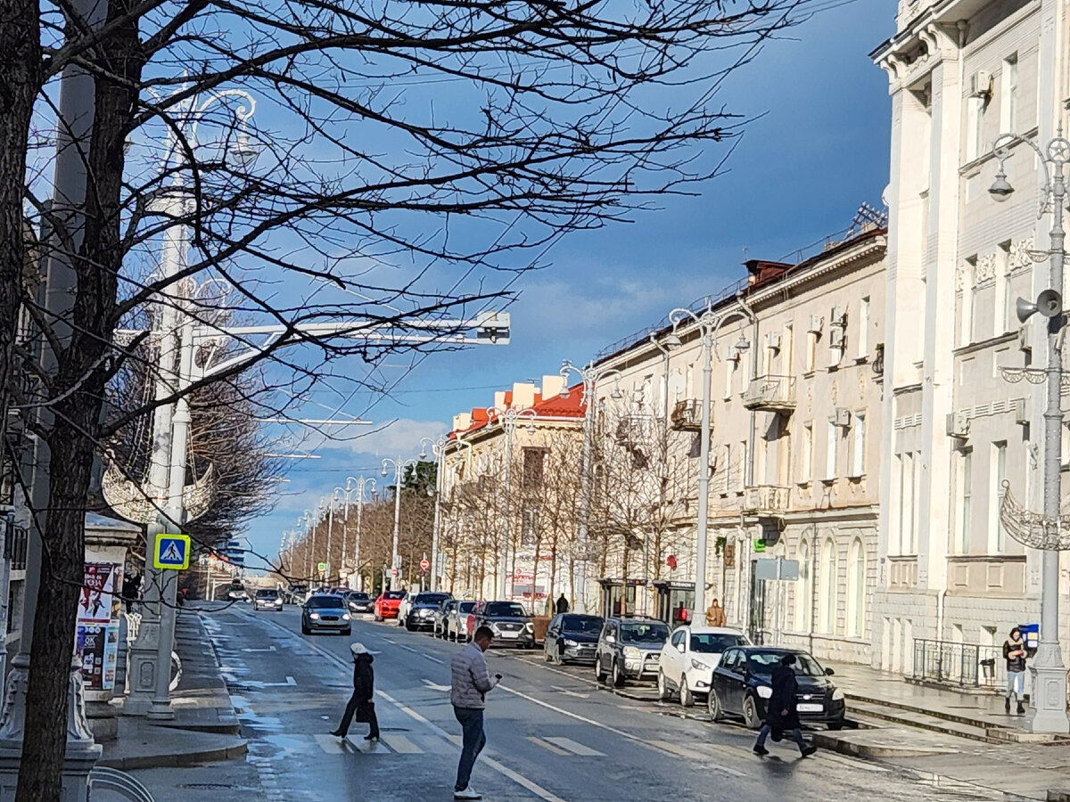 Что так разочаровало северянку, которая не прижилась в Крыму. Надуманные  проблемы, которых в Крыму уже давно нет | Крымская путешественница | Дзен