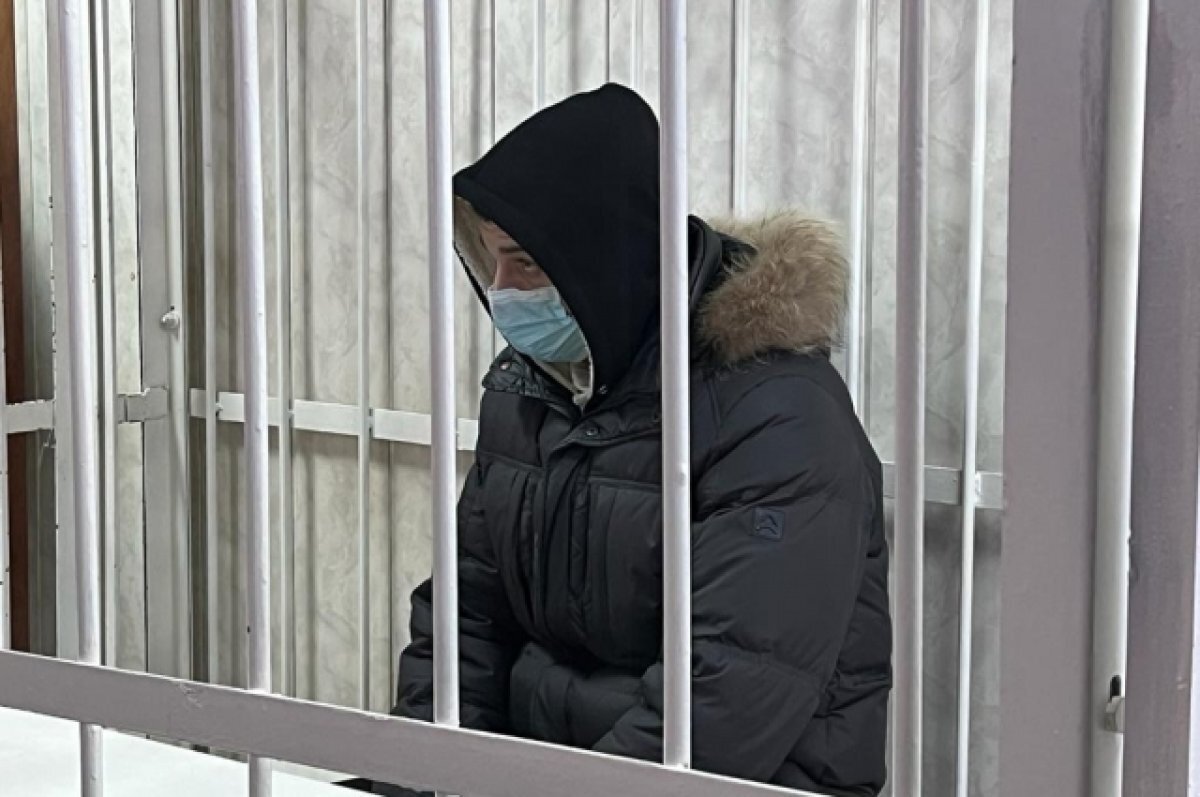    Суд продлил арест замначальника УМВД Новосибирска Захарову по делу о взятке