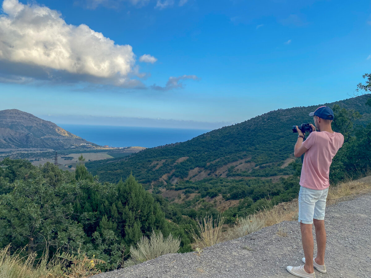 поехал казак на чужбину далеко. уехал казак на чужбину далеко. кубанский казачий хор распрягайте хлопцы. поехал казак на чужбину далеко. чужбина картина.