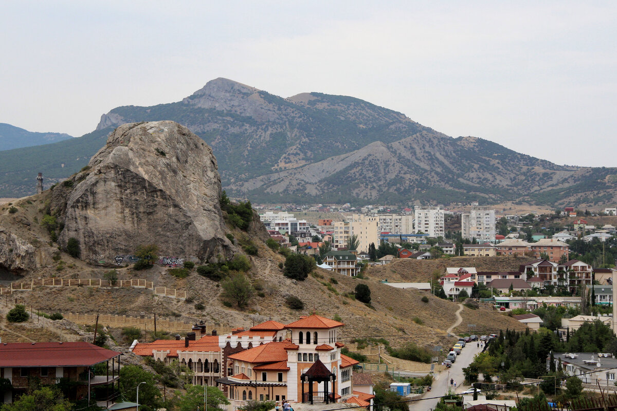 Найди город за горами