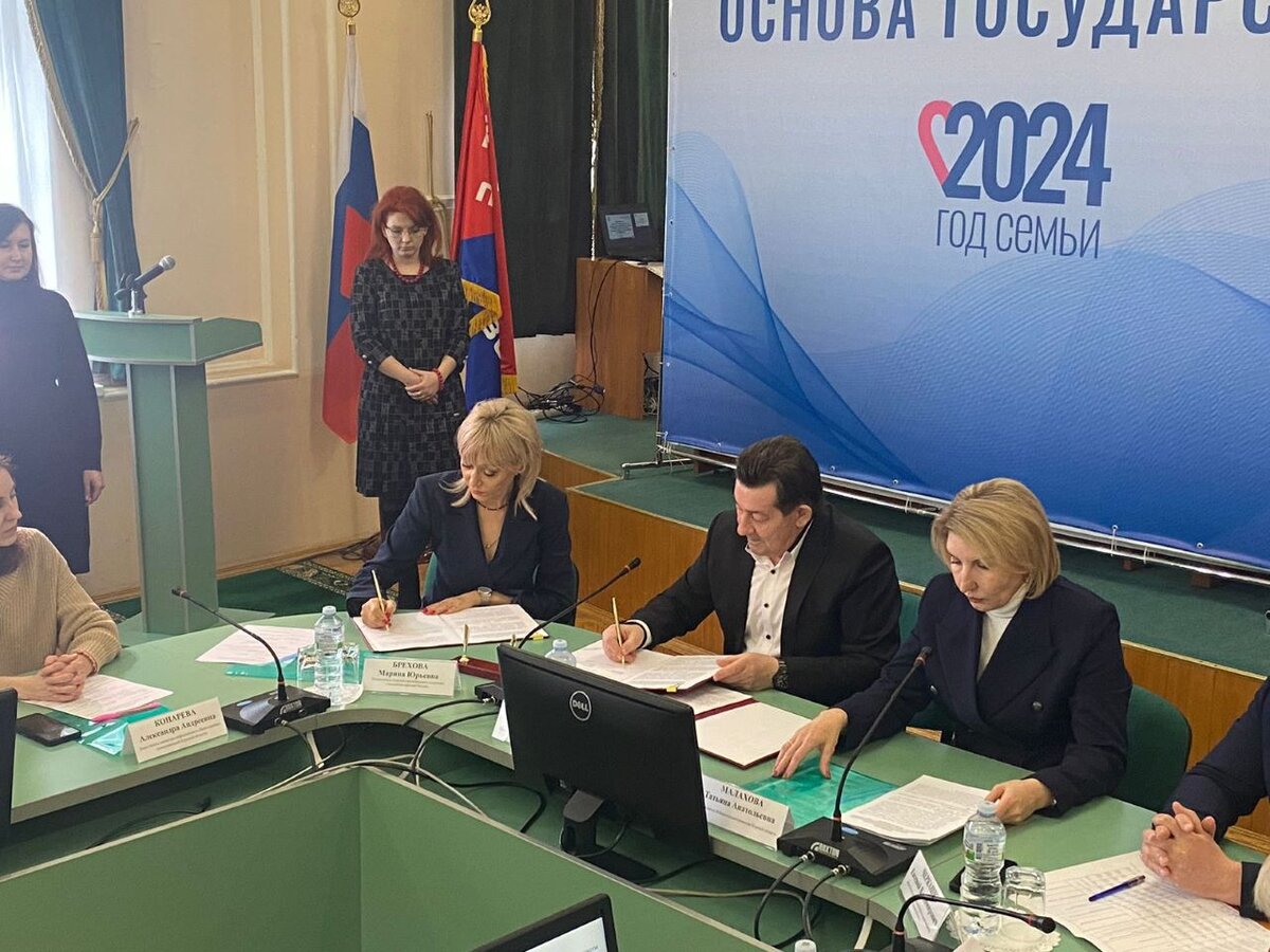    В Курске обсудили подготовку к предстоящим Выборам Президента РФ