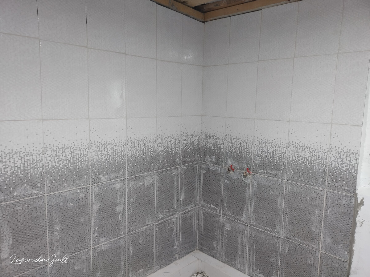 Только закончила затирать