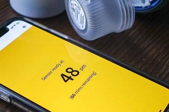    В Крыму родители страдающих диабетом детей пожаловались на отсутствие измеряющих глюкозу датчиков