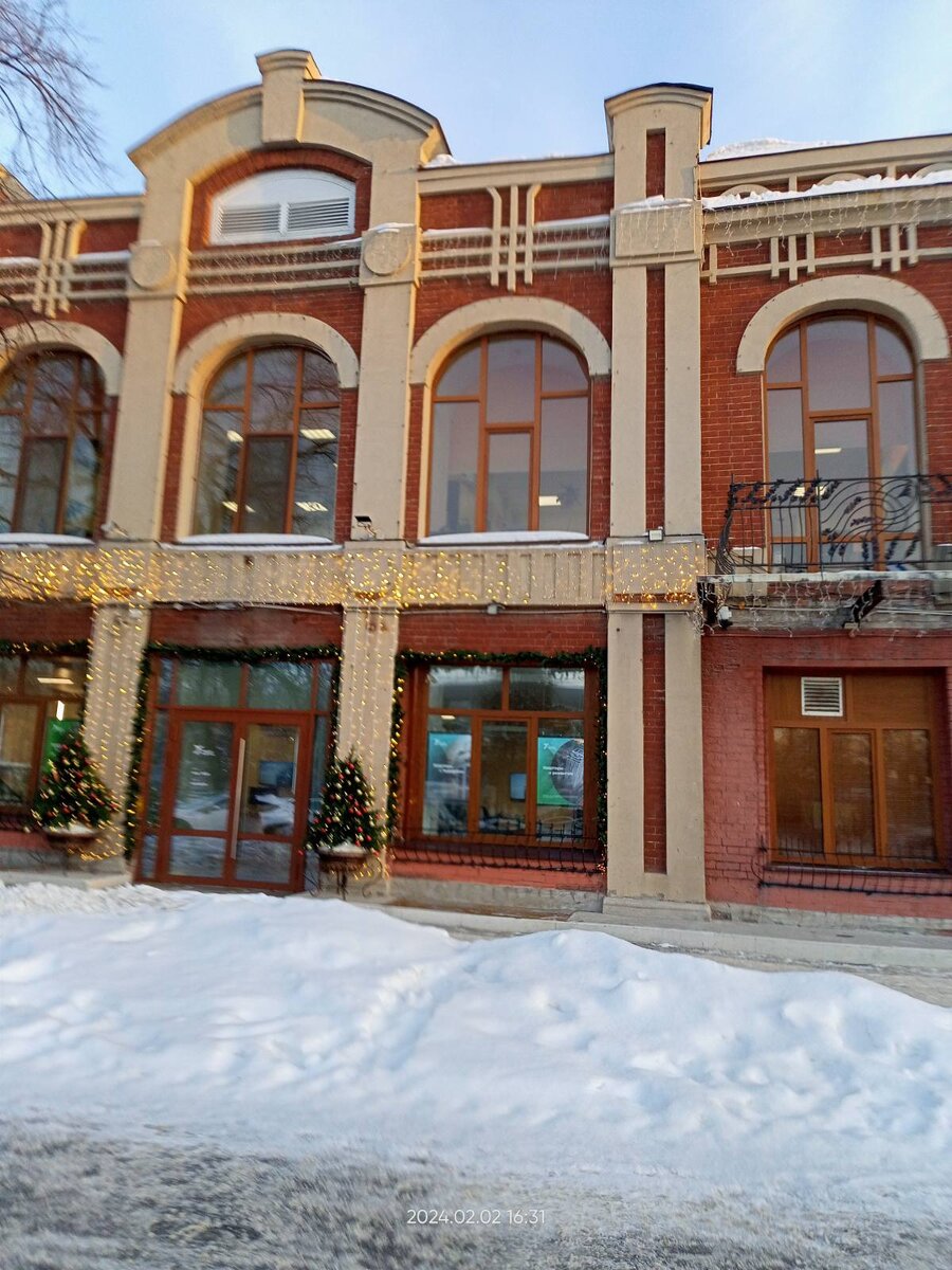 Дом А.И Михалева - памятник архитектуры, находящийся на улице Орджоникидзе рядом с Цветным бульваром