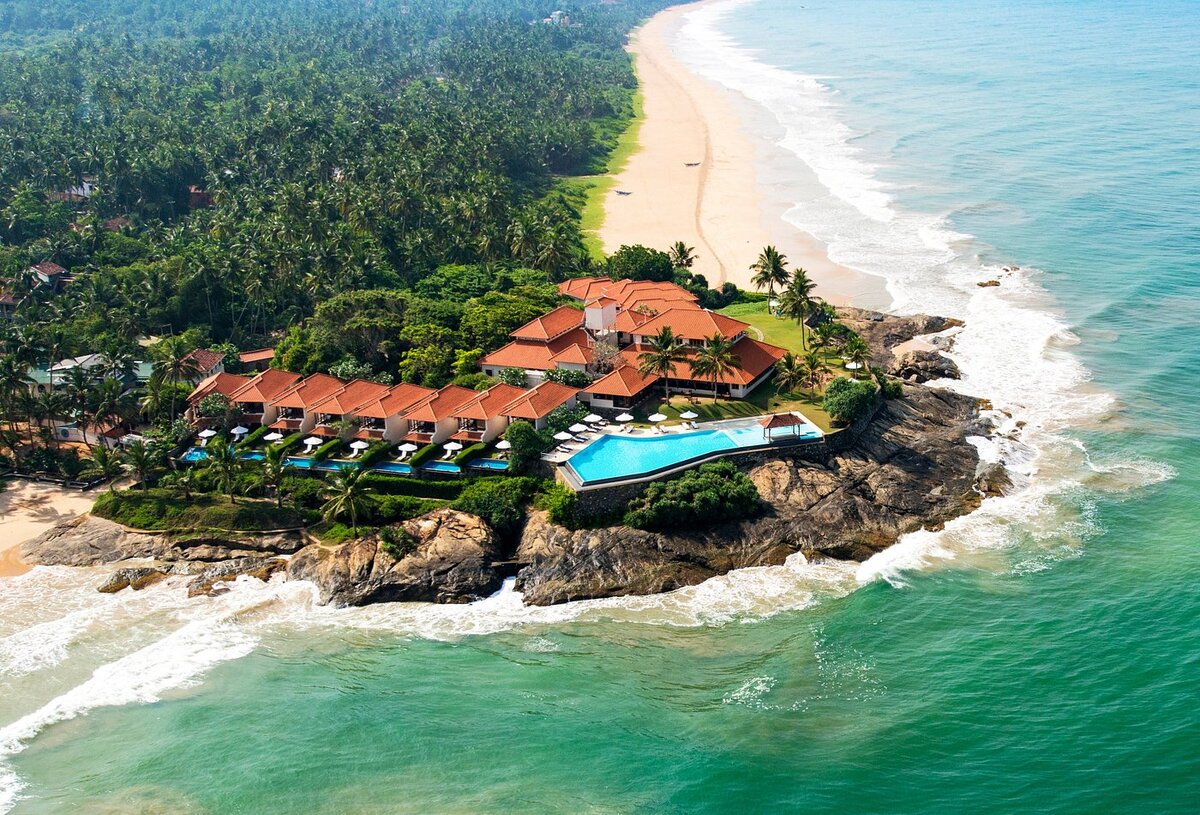 Шри ланка на ланкийском. Шри-Ланка остров Бентота. Bentota Шри Ланка. Шри Ланка отель Saman Villas. Шри Ланка Бентота курорт.