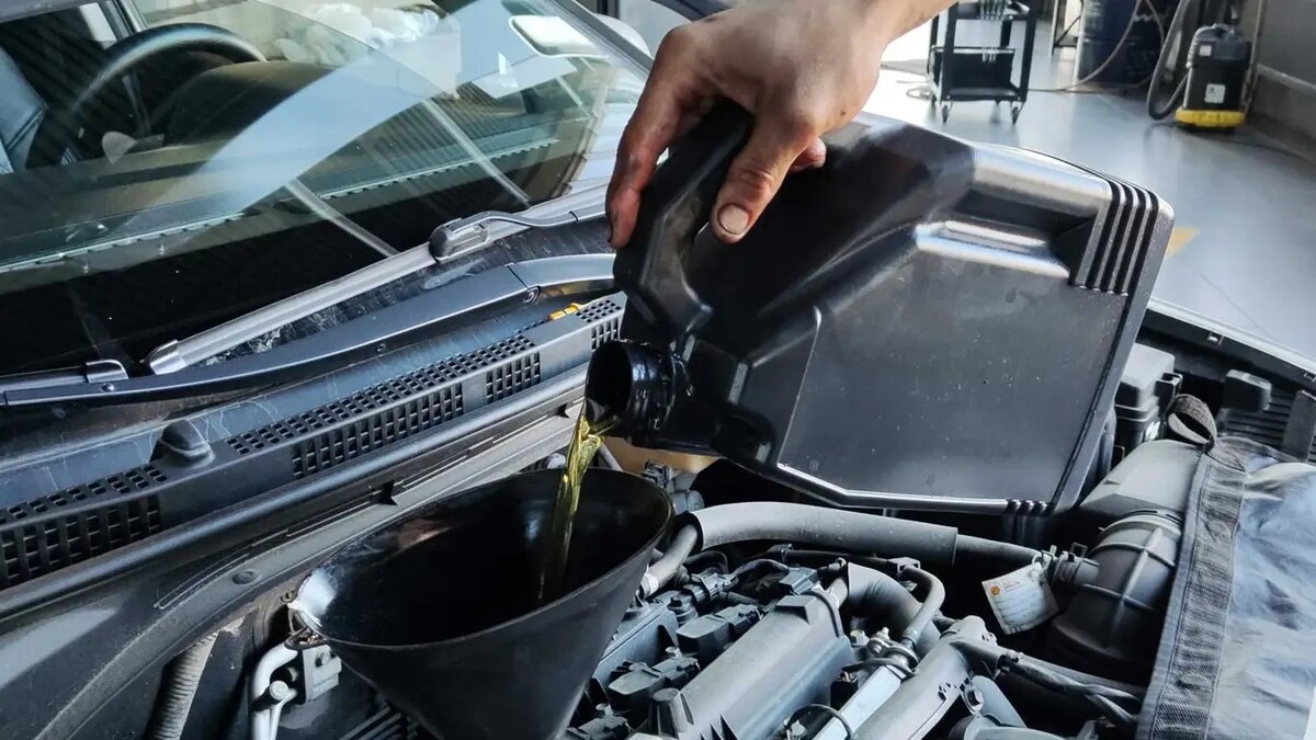 правило по англ яз present continuous. презент симпл и презент континиус упражнения. 1 i work at the moment. формы образования времен в английском. 1 i work at the moment.