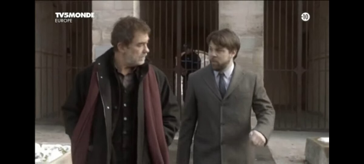 Кадр из сериала. Скриншоты автора. 