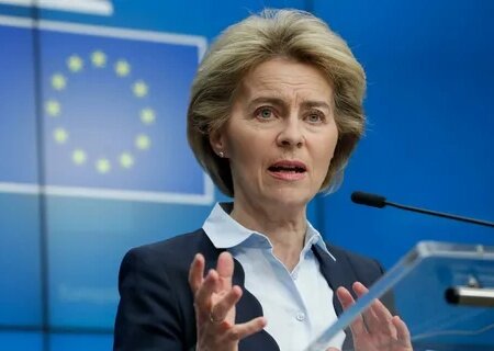    Урсула фон дер Ляйен рвётся в бой с РФ, объявив о курсе Еврокомиссии на полную военную интеграцию ЕС с Украиной