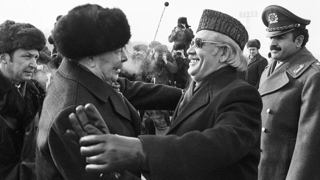 Встреча Леонида Брежнева и генсека Народно-демократической партии Афганистана (НДПА) Нур Мухаммеда Тараки в Москве, декабрь 1978 года // Фото: ТАСС/Валентин Кузьмин, Владимир Мусаэльян