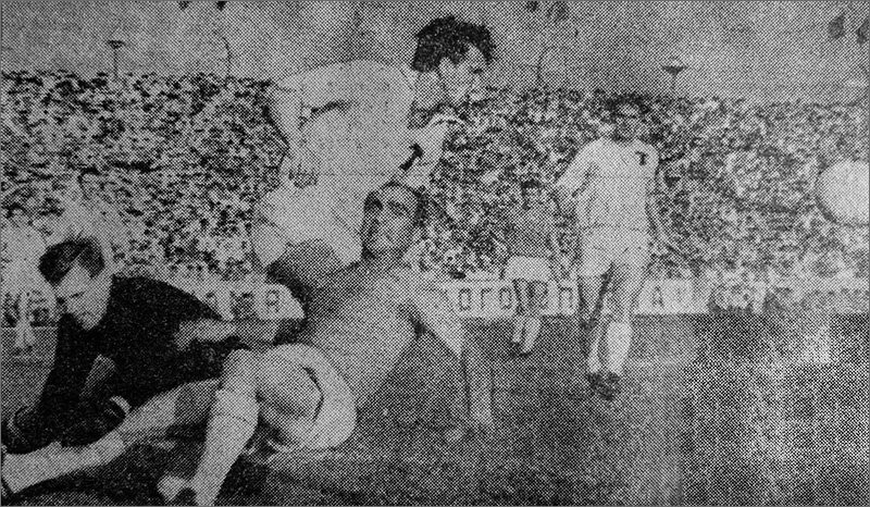 футбольная вратарская. вратарская форма футбольная детская. футбольная форма валенсия. футбольная вратарская. вратарские формы для футбола.