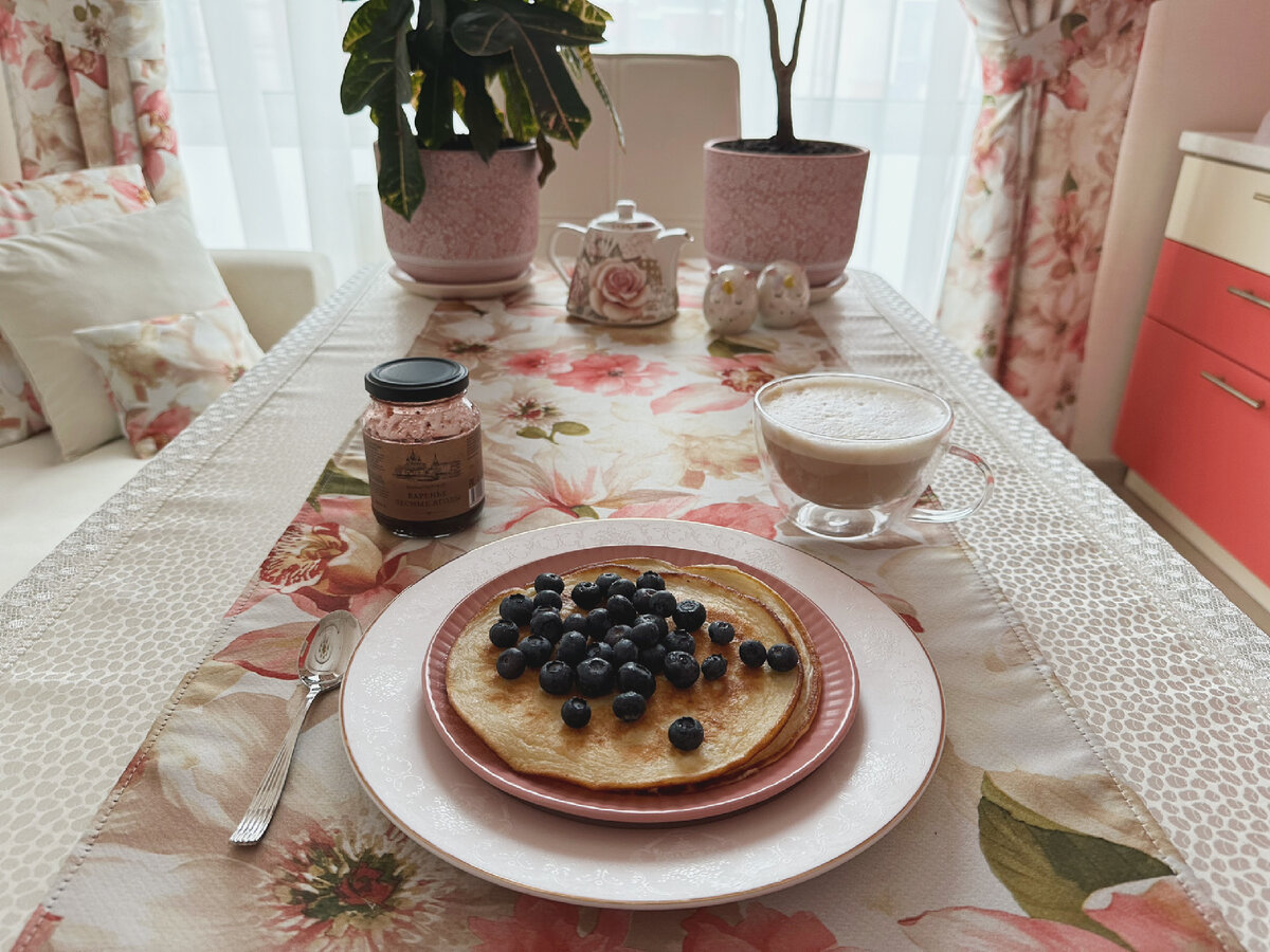 континентальный завтрак. завтрак с кофе. завтрак. завтраки с 7 утра. красивый завтрак.