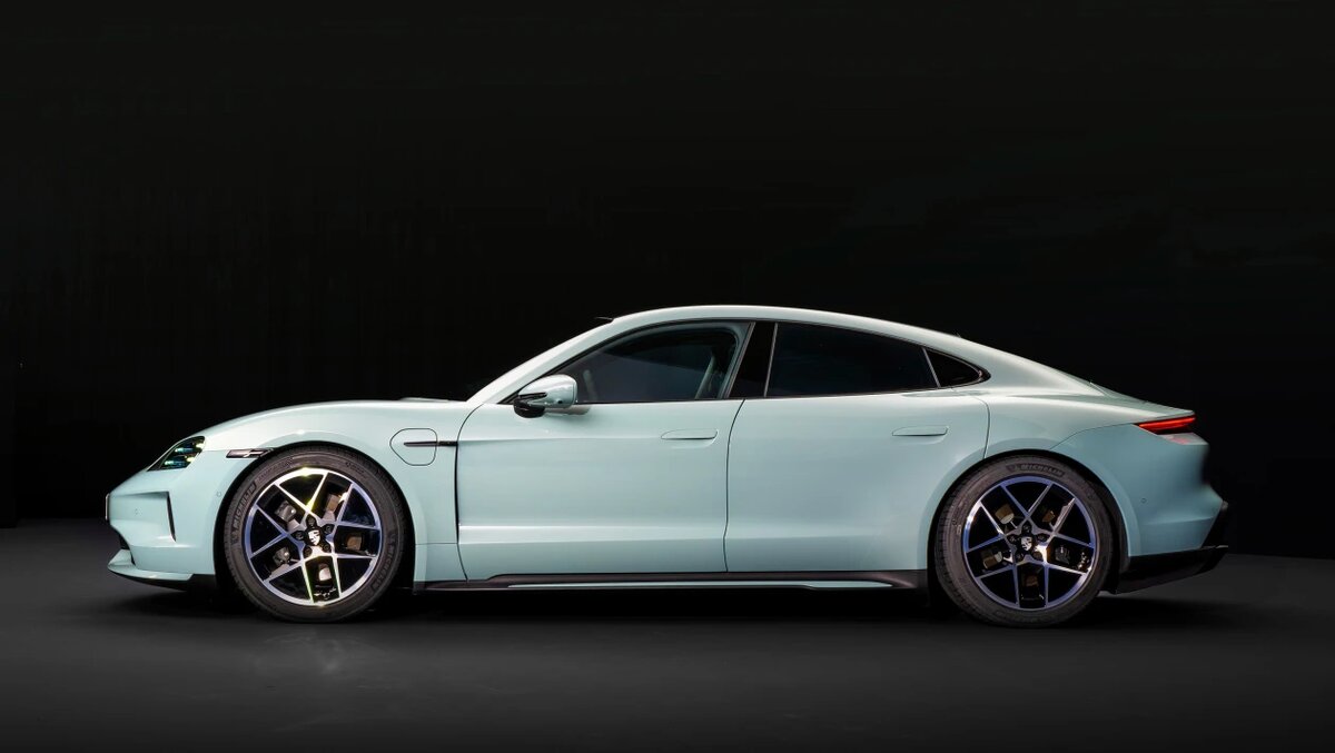 Porsche Taycan 2024