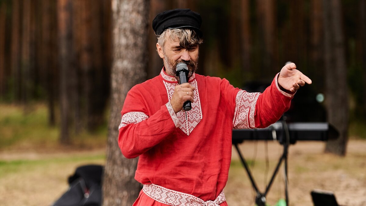 Андрей Гусельников - ведущий и организатор мероприятий в русском народном стиле