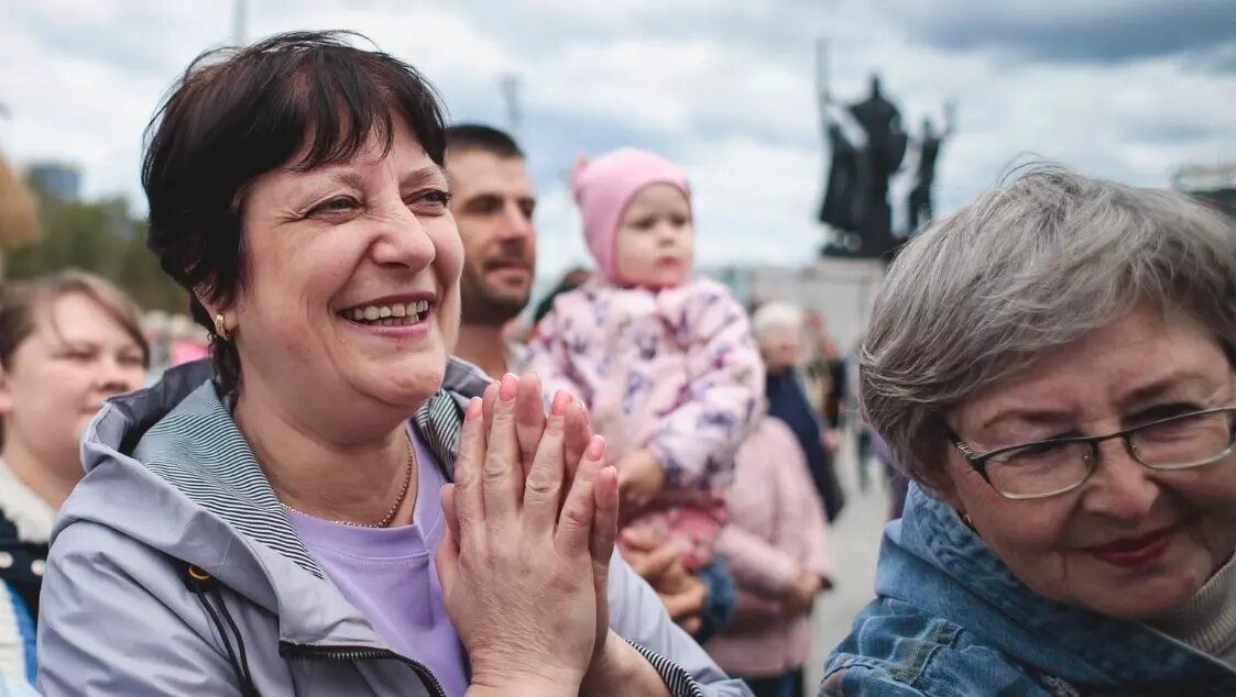 В обществе можно поддерживать удовлетворительный уровень жизни даже при невысоком материальном благосостоянии. Фото: 1MI