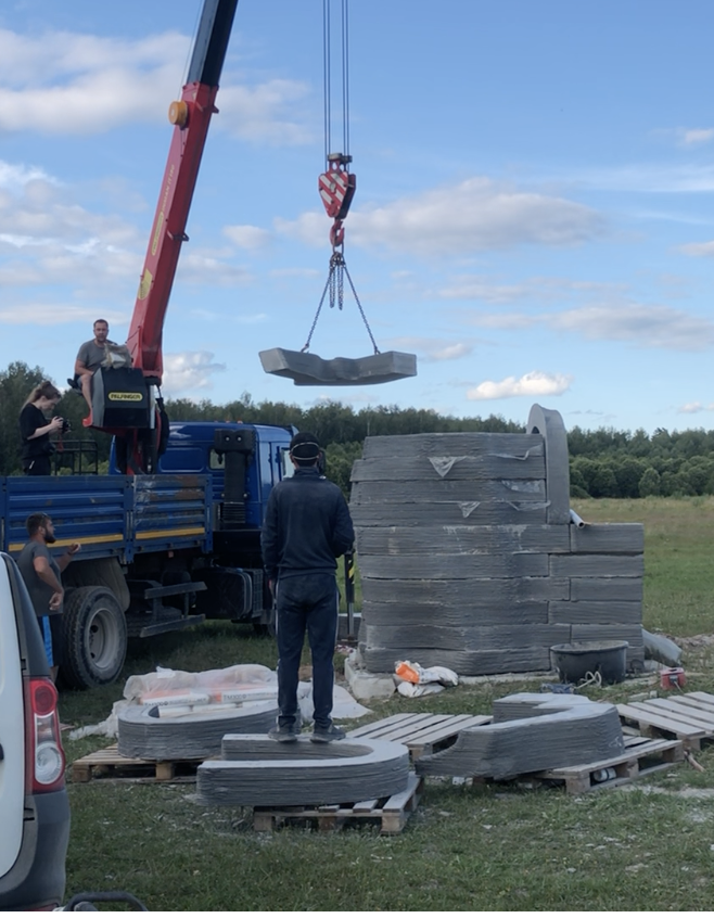 Где родился александр блок. Блок литиевых батарей x1 лего technie. Петербург блока. Розетка hi fi. Блок мест.