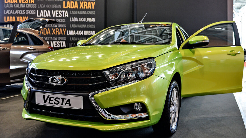 лада приора 163. девушка на приоре. лада приора и девушки. лада приора лифтбек белая. я на ладе пятой.