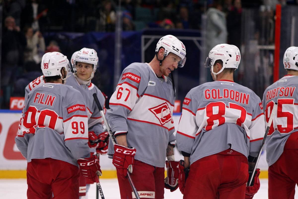 Фото: Красно-Белая Волна